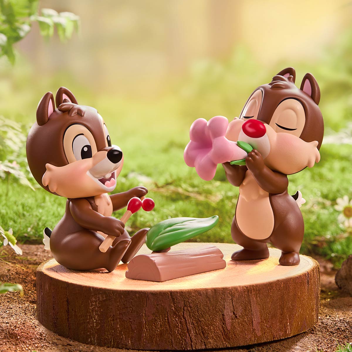 Disney Chip 'N' Dale Fun-loving Brothers Series Figures (Pre-order 1-2 weeks arrive)