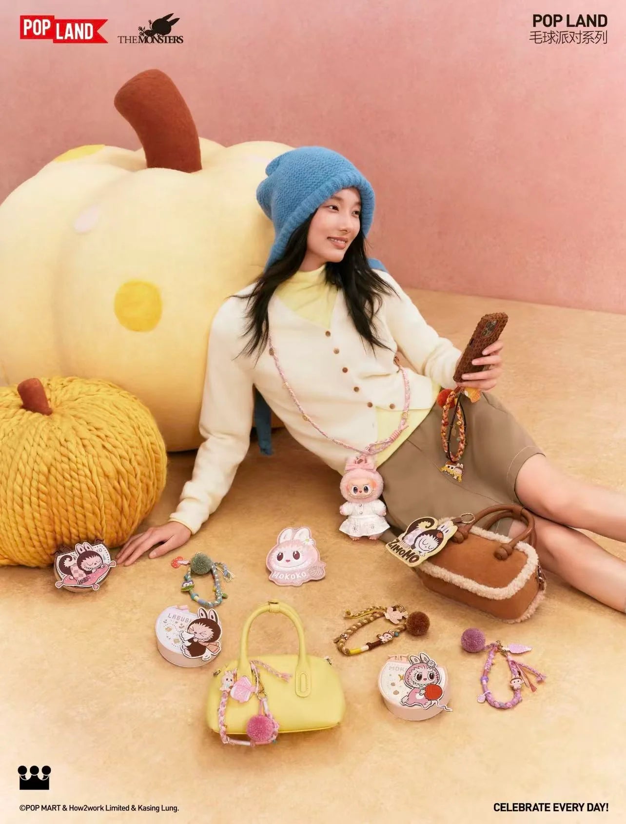 Fall Into Sweaters Series-Mokoko Vinyl Plush Pendant