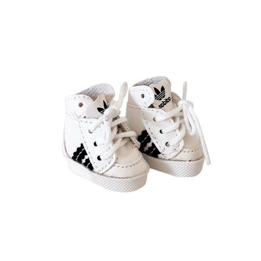 Labubu Outfit - White sneakers