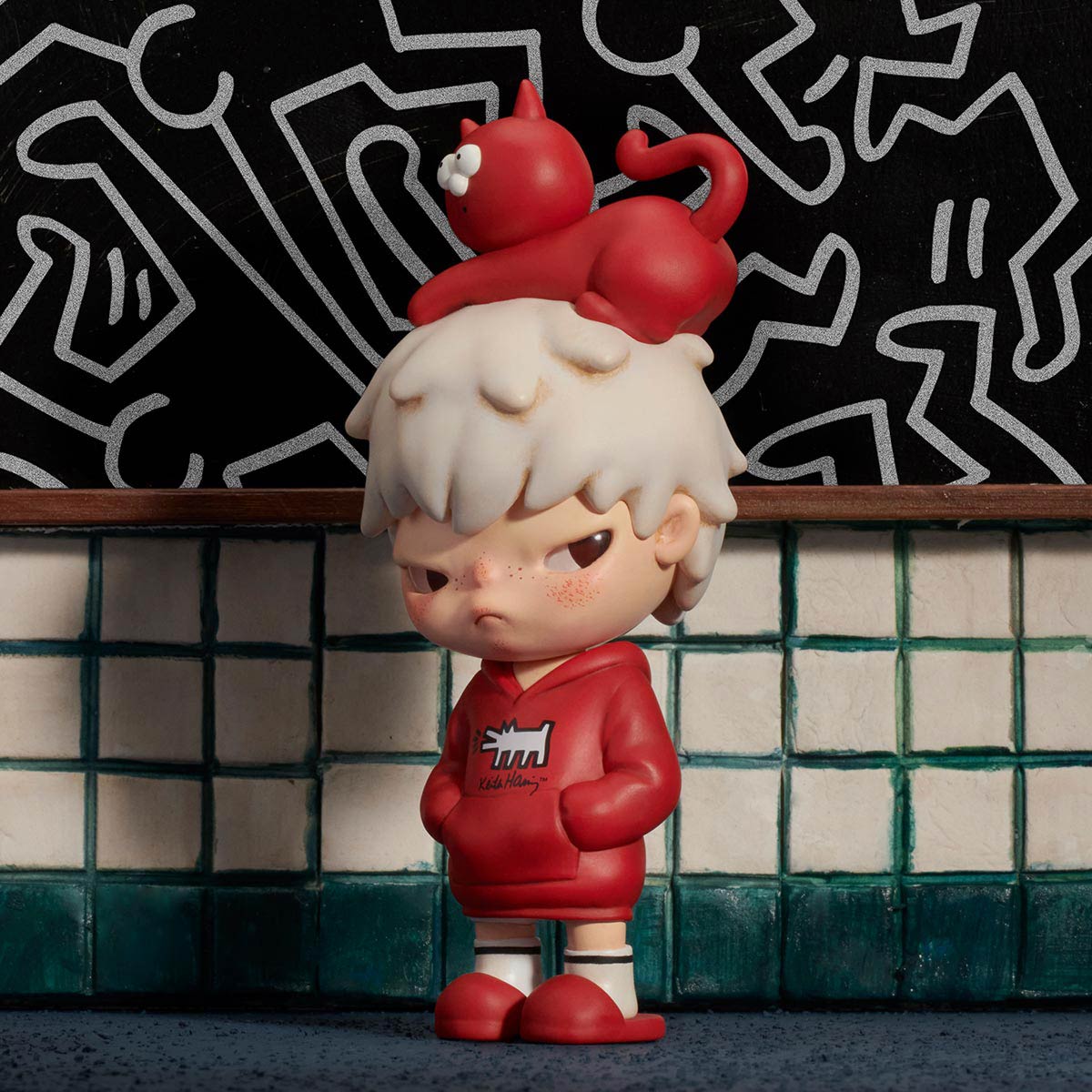 Hirono x Keith Haring Figure