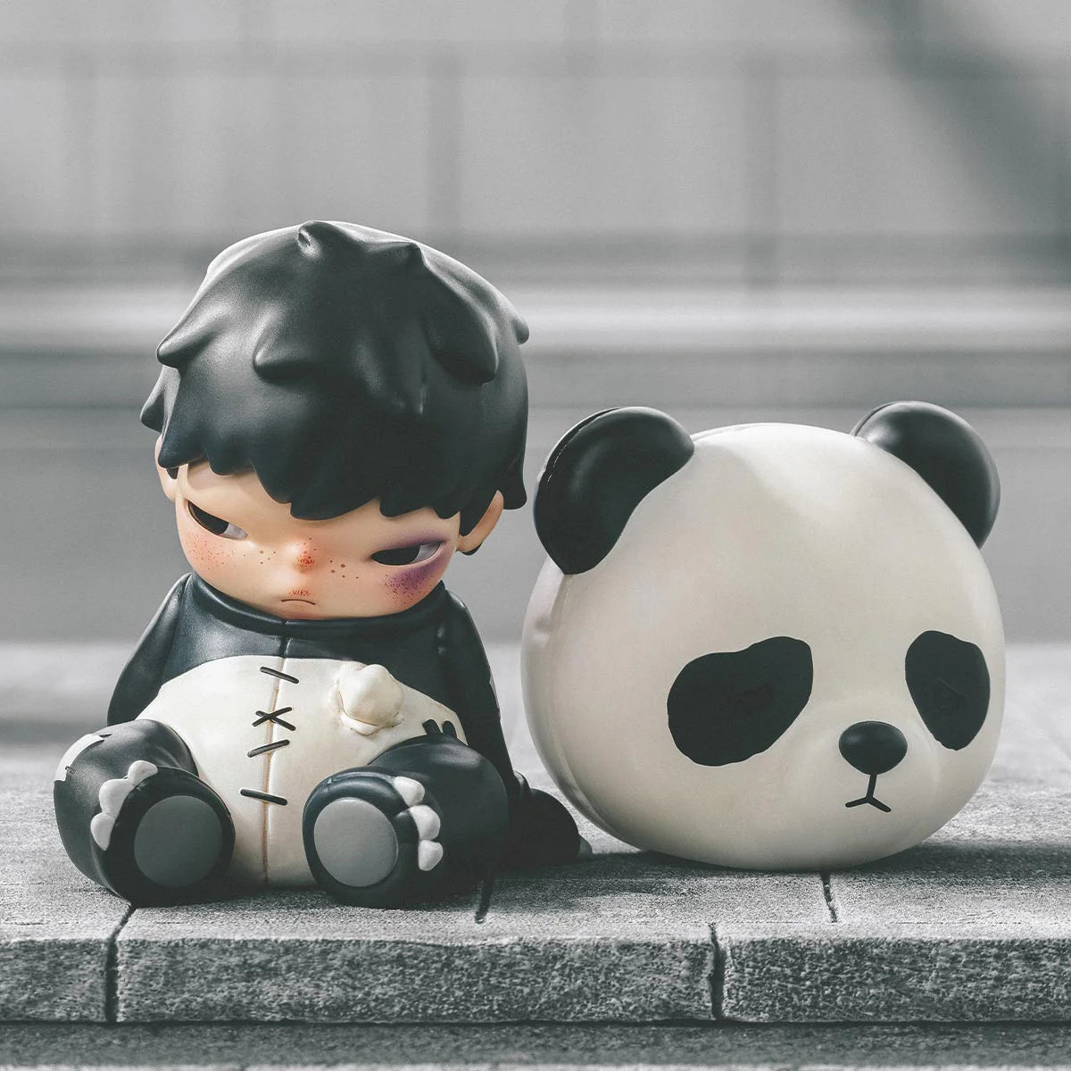 POP MART Hirono Doll Panda 100% Figurine