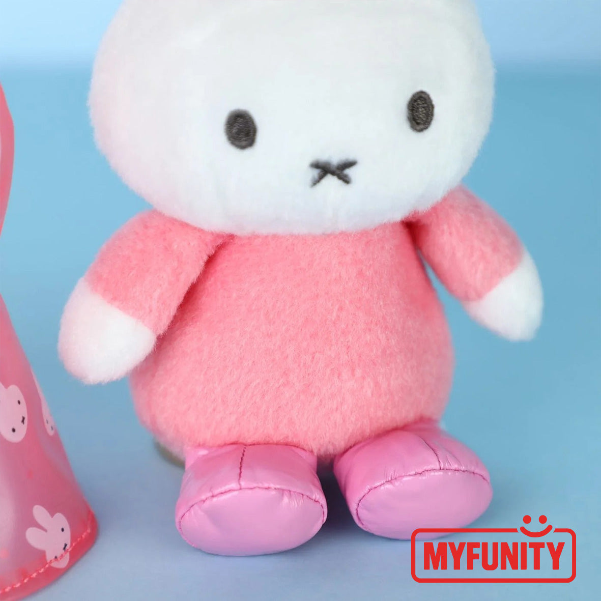 VIPO x Miffy Raincoat Keychain Blind Box – Pre-order | Estimated Delivery Mid-September