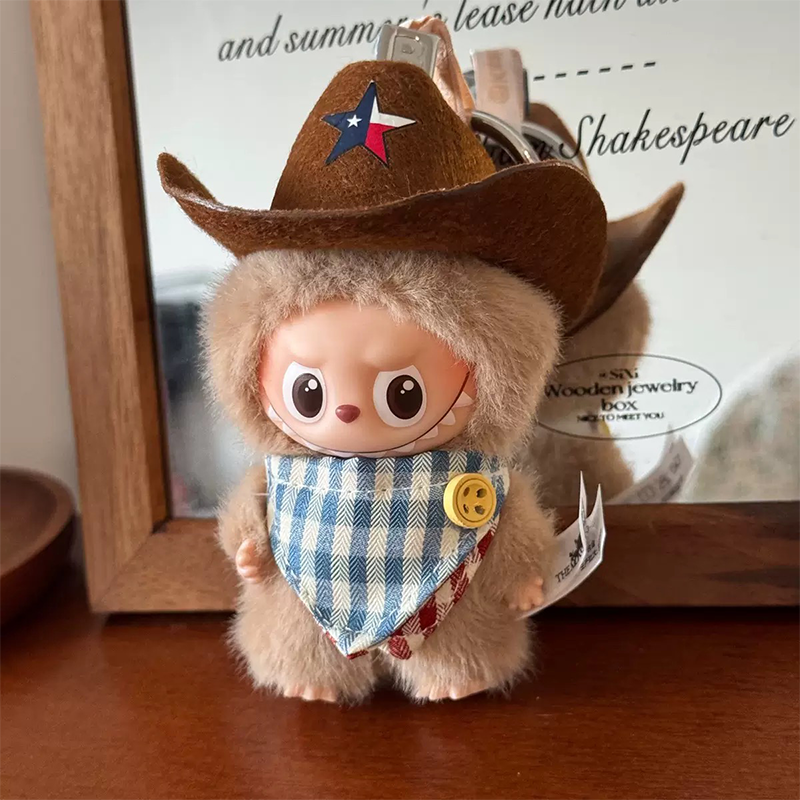 Labubu Pin for Love Mini Outfit - Cowboy hat + scarf